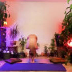 AdultTime 20-07-07 Serene Siren Naked Yoga Life XXX 1080p MP4<span style=color:#fc9c6d>-KTR[XvX]</span>